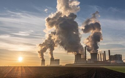 Průzkum: Většina obyvatel EU nevěří, že se podaří snížit emise do roku 2050