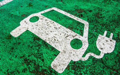 EK chce na podzim přijmout nová přísná pravidla pro baterie do elektromobilů