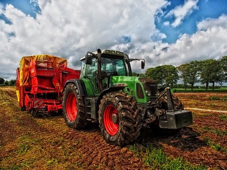 Zemědělci budou moci žádat o dotace na technologie šetrné k přírodě