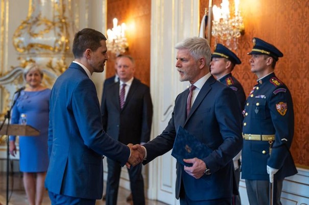 Pavel den po nástupu do funkce jmenoval Hladíka ministrem životního prostředí