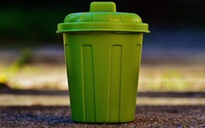 České Budějovice nadále rozšiřují projekt třídění odpadů od prahu domů