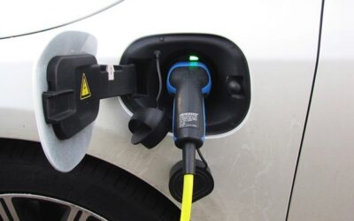 Škoda navrhuje vedle elektromobilů využití hybridů a alternativních paliv